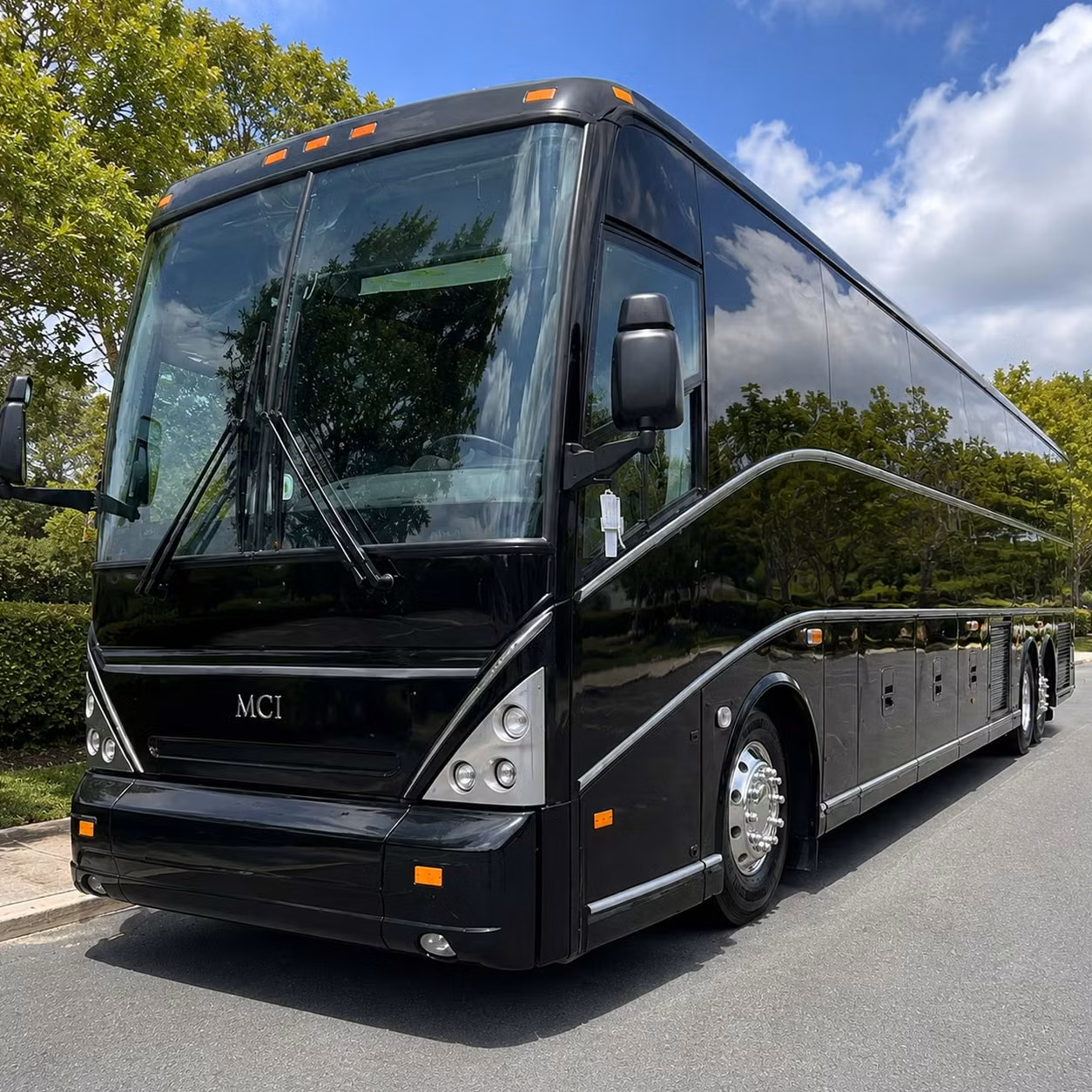 construction and worksite shuttle services across broward county