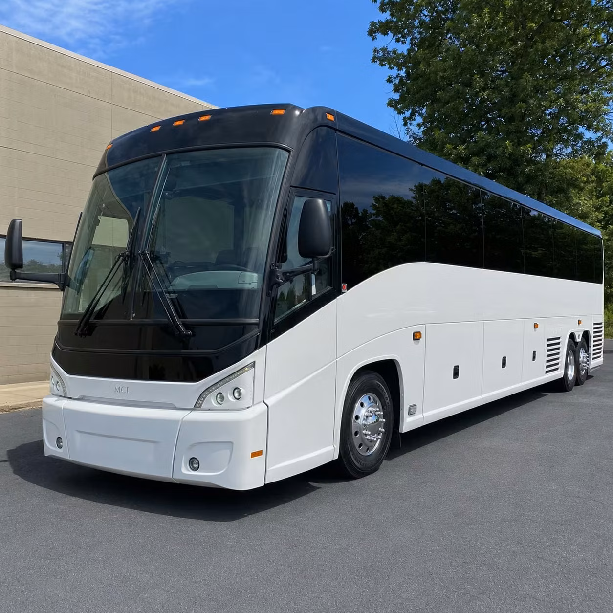 moving a large group from fort lauderdale to miami has never been simpler