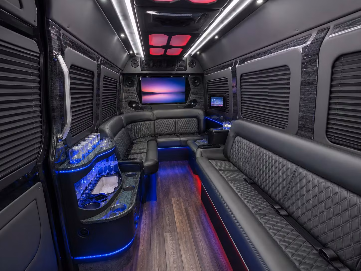 these fort lauderdale industries rely on employee shuttle services every day
